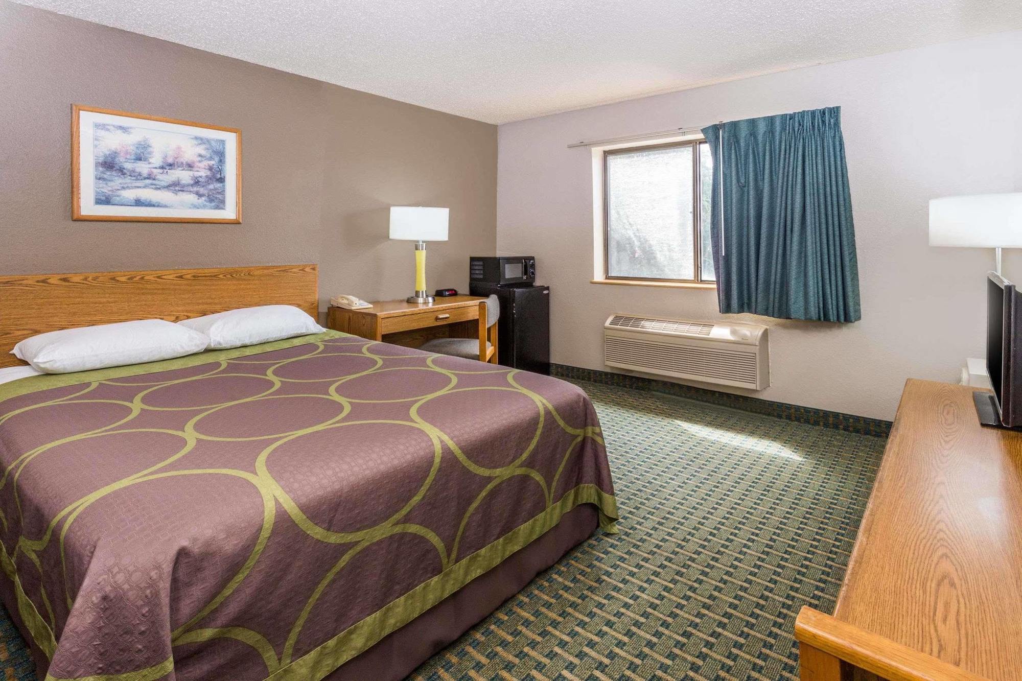 Hotel Super 8 By Wyndham St. Charles Saint Charles Exterior foto
