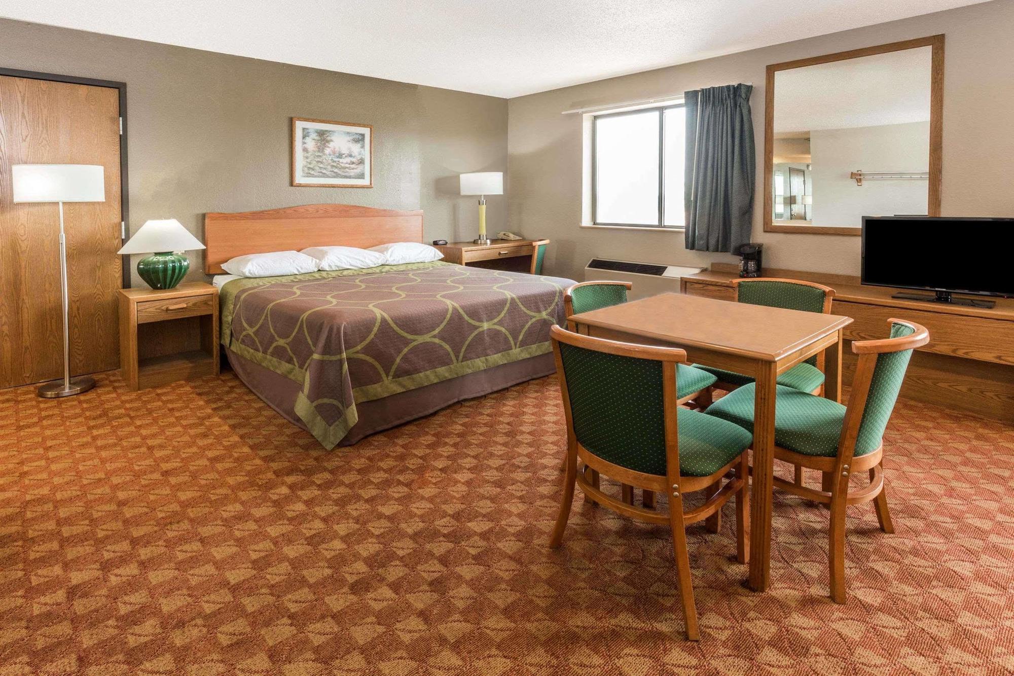 Hotel Super 8 By Wyndham St. Charles Saint Charles Exterior foto